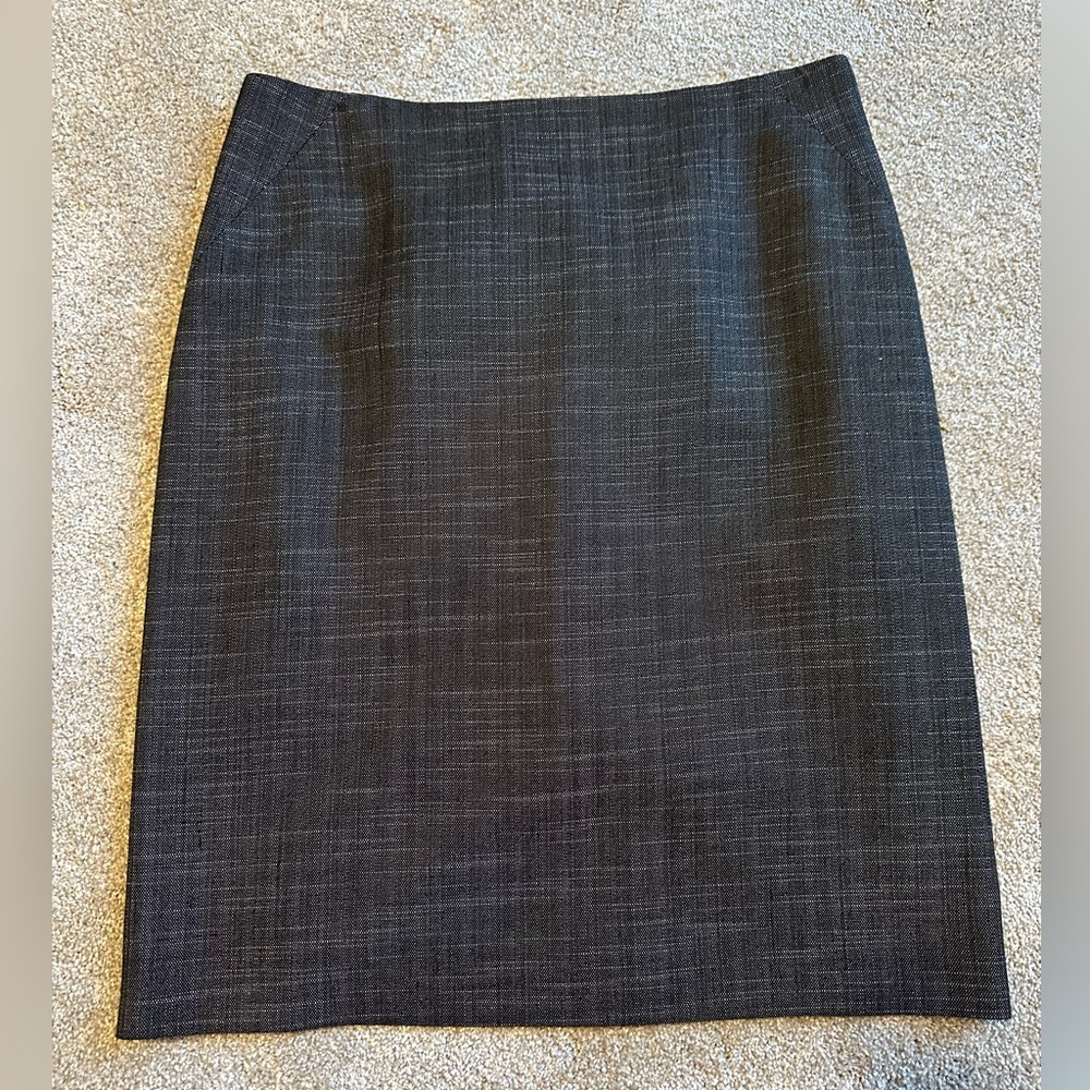 Ann Taylor skirt size 8